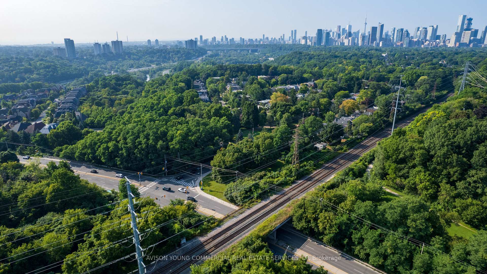 Photo 6 of Bayview Ave & Nesbitt Dr, Toronto, Leaside — HOMEH