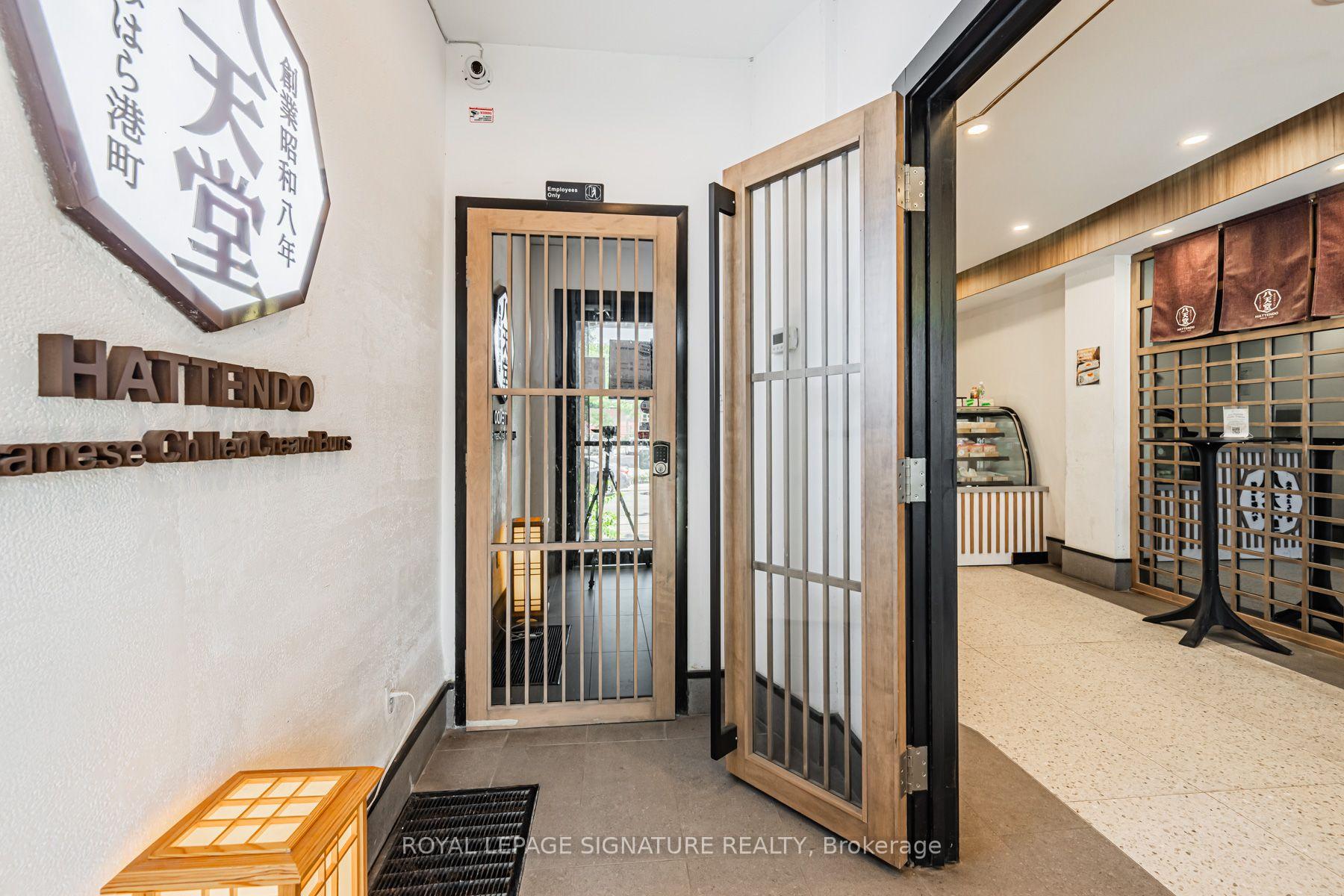 Photo 5 of 13 Baldwin Street, Toronto, Kensington-Chinatown — HOMEH