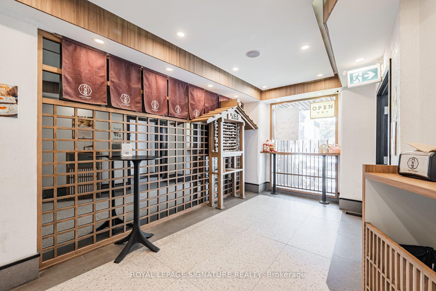 Photo 12 of 13 Baldwin Street, Toronto, Kensington-Chinatown — HOMEH