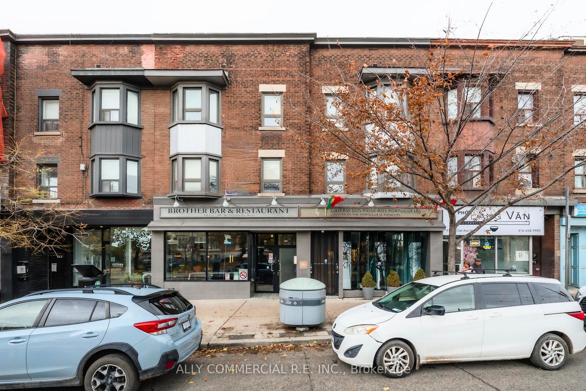 Photo 2 of 960 St.Clair Avenue W, Toronto, Oakwood Village — HOMEH