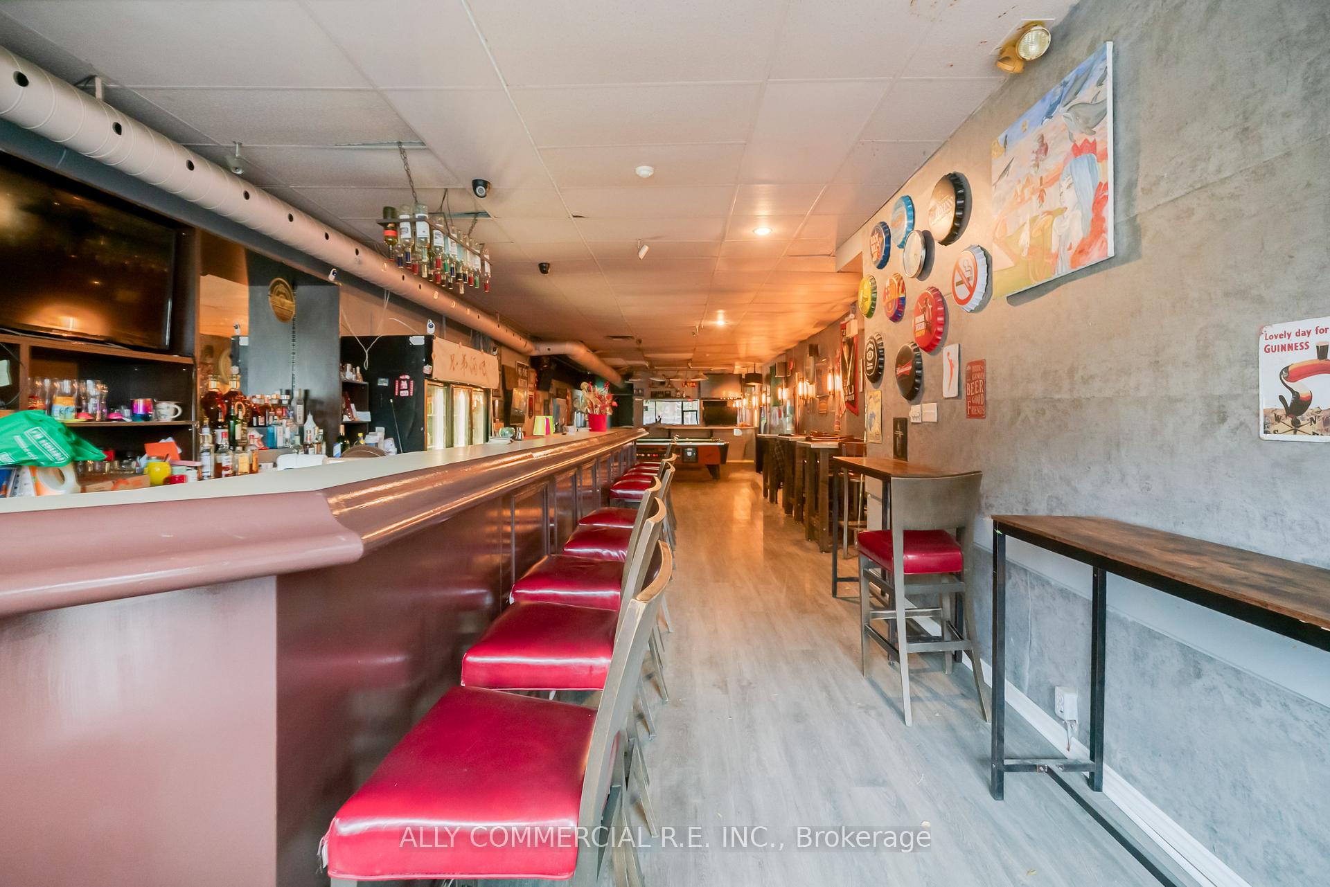 Photo 4 of 960 St.Clair Avenue W, Toronto, Oakwood Village — HOMEH