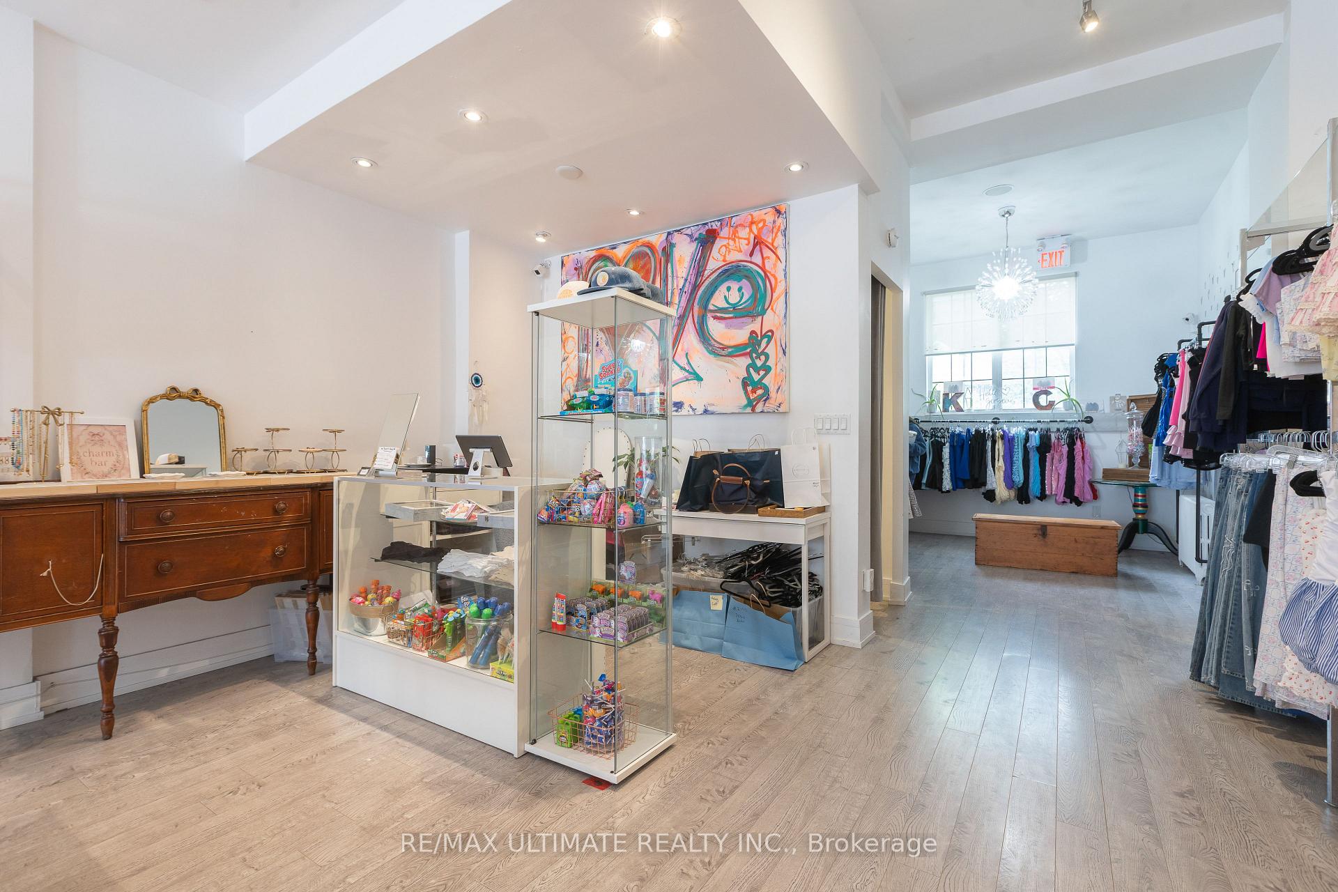 Photo 8 of 1693 Avenue Road, Toronto, Bedford Park-Nortown — HOMEH