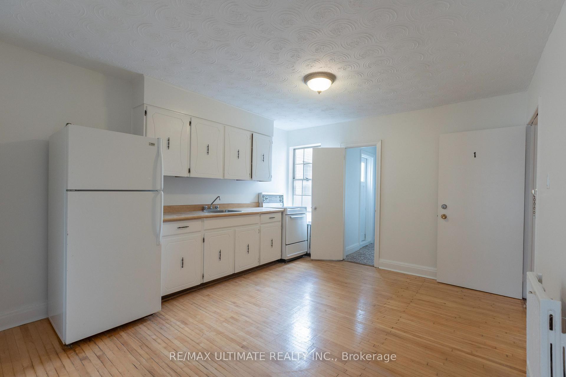 Photo 13 of 1693 Avenue Road, Toronto, Bedford Park-Nortown — HOMEH