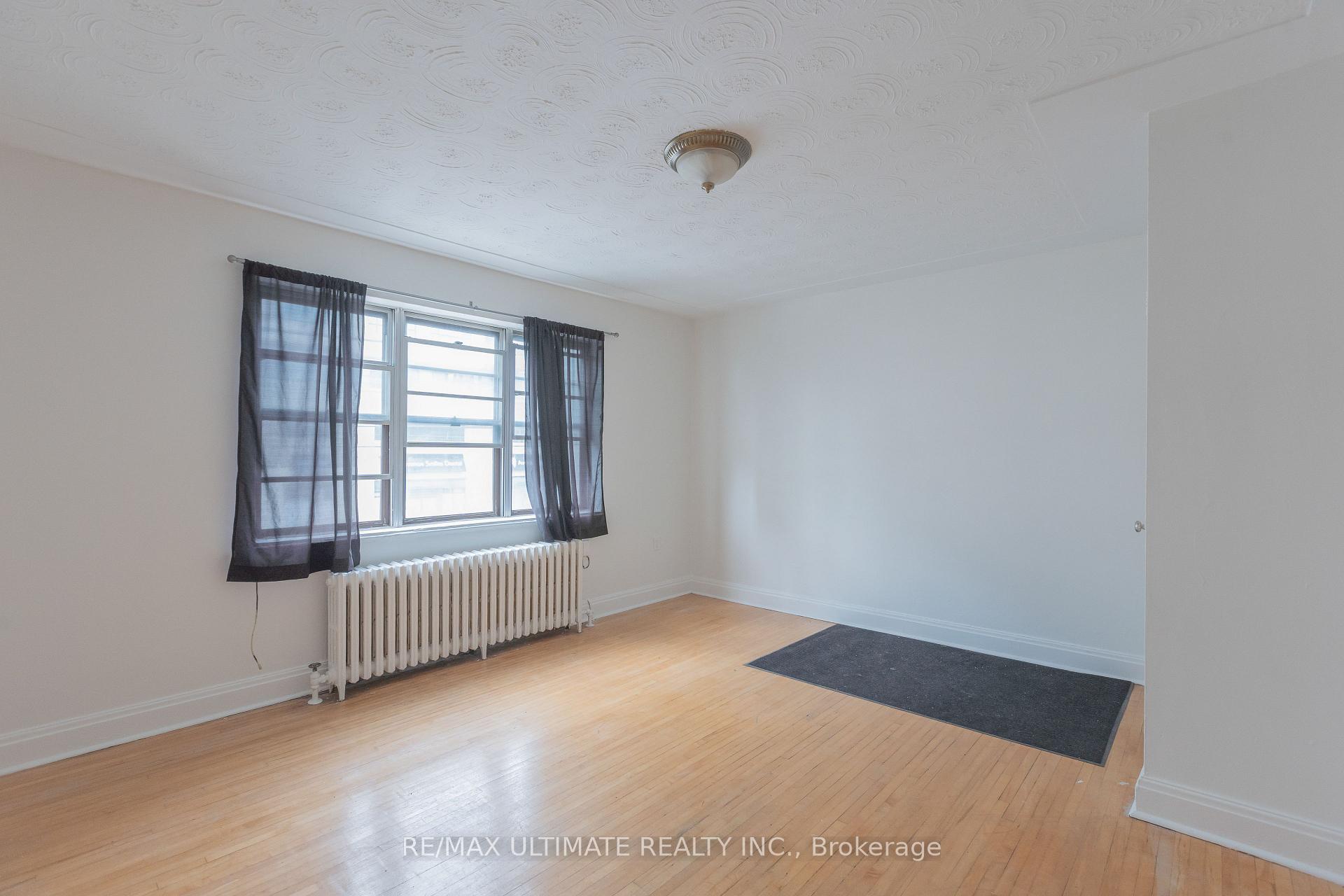 Photo 14 of 1693 Avenue Road, Toronto, Bedford Park-Nortown — HOMEH