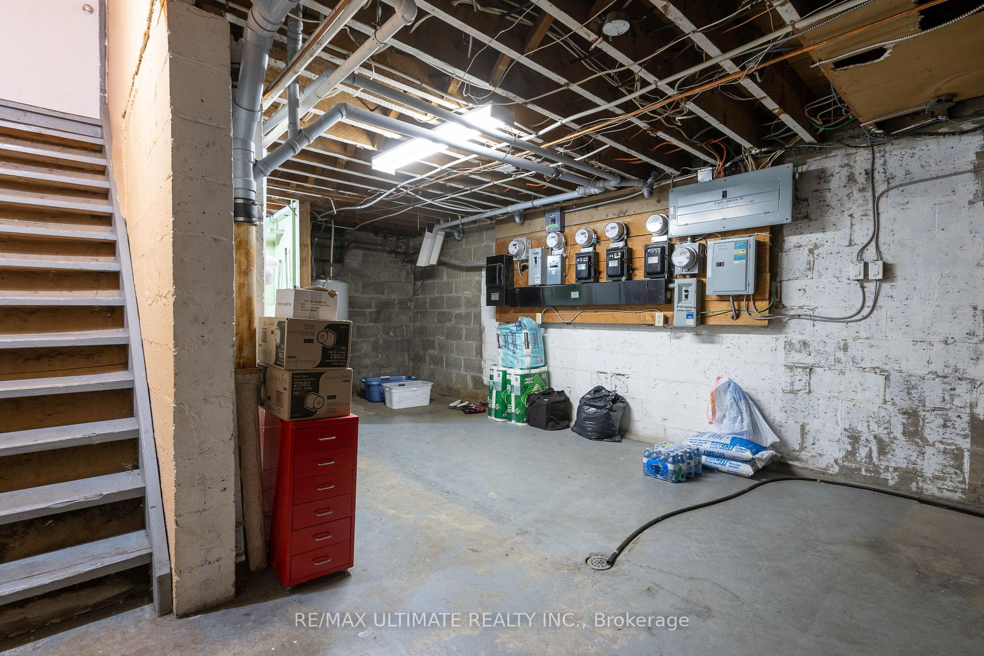 Photo 15 of 1695 Avenue Road, Toronto, Bedford Park-Nortown — HOMEH