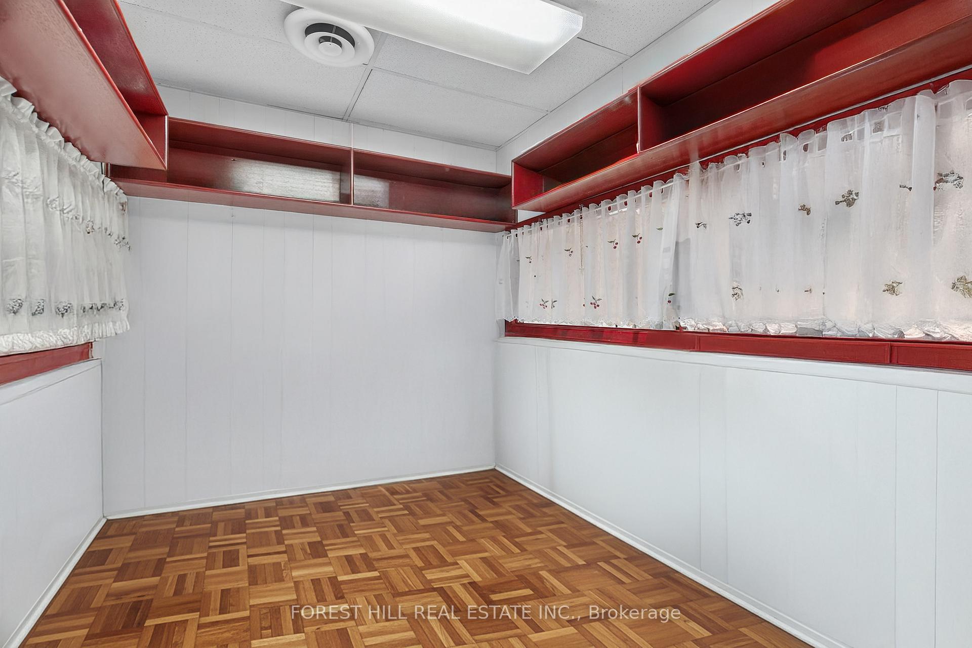 Photo 8 of 655 St Clair Avenue W, Toronto, Wychwood — HOMEH