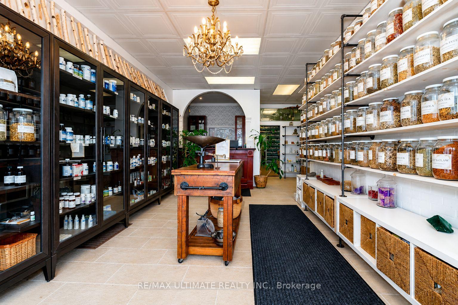Photo 4 of 832 St Clair Avenue W, Toronto, Oakwood Village — HOMEH