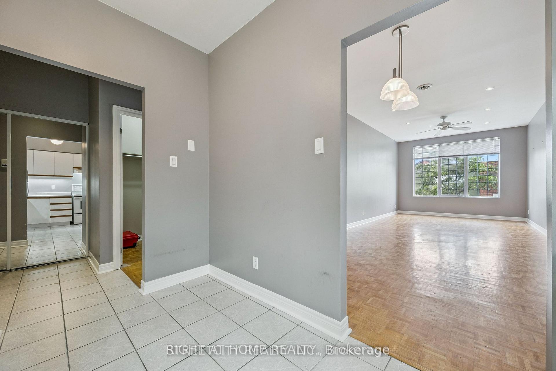 Photo 17 of 837 Dundas Street W, Toronto, Trinity-Bellwoods — HOMEH