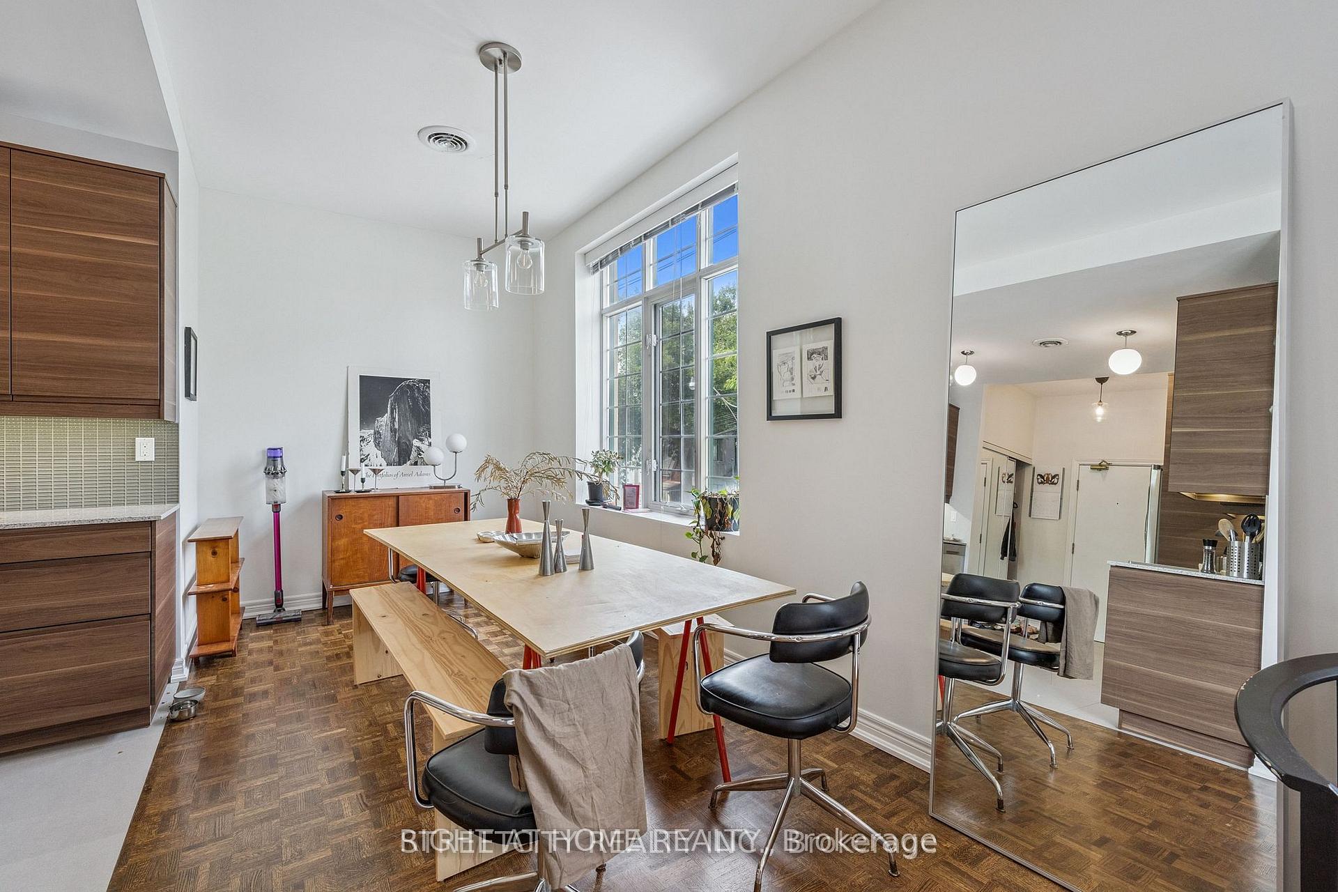 Photo 21 of 837 Dundas Street W, Toronto, Trinity-Bellwoods — HOMEH