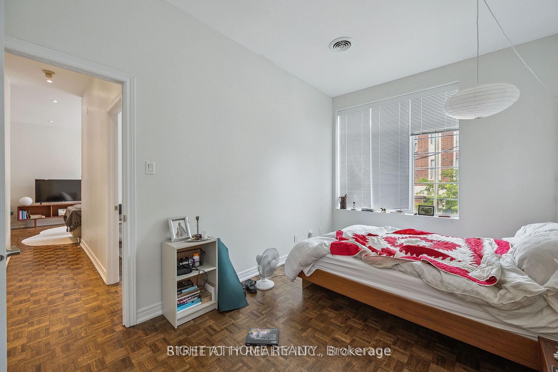 Photo 24 of 837 Dundas Street W, Toronto, Trinity-Bellwoods — HOMEH