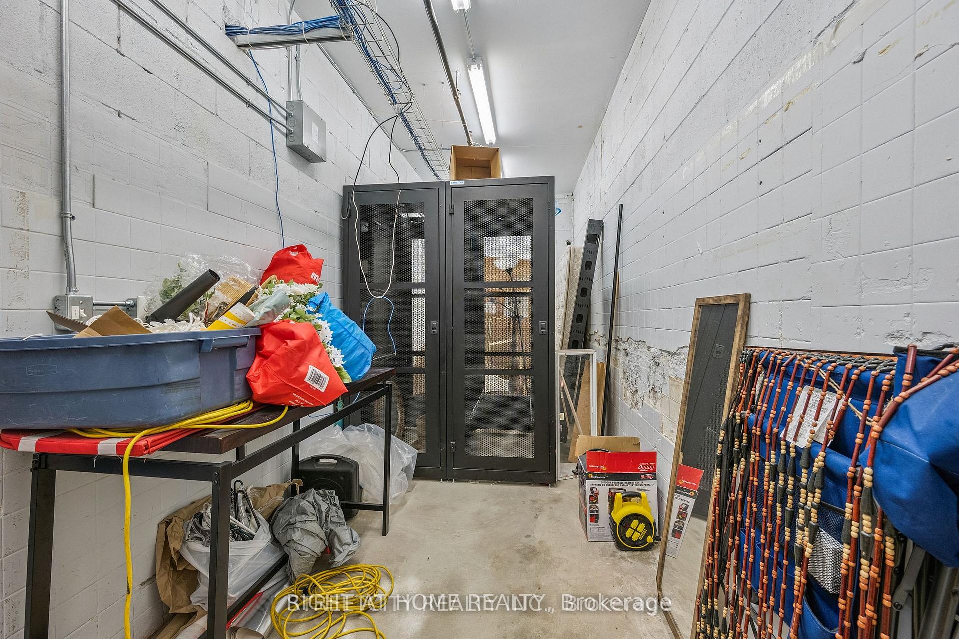 Photo 32 of 837 Dundas Street W, Toronto, Trinity-Bellwoods — HOMEH