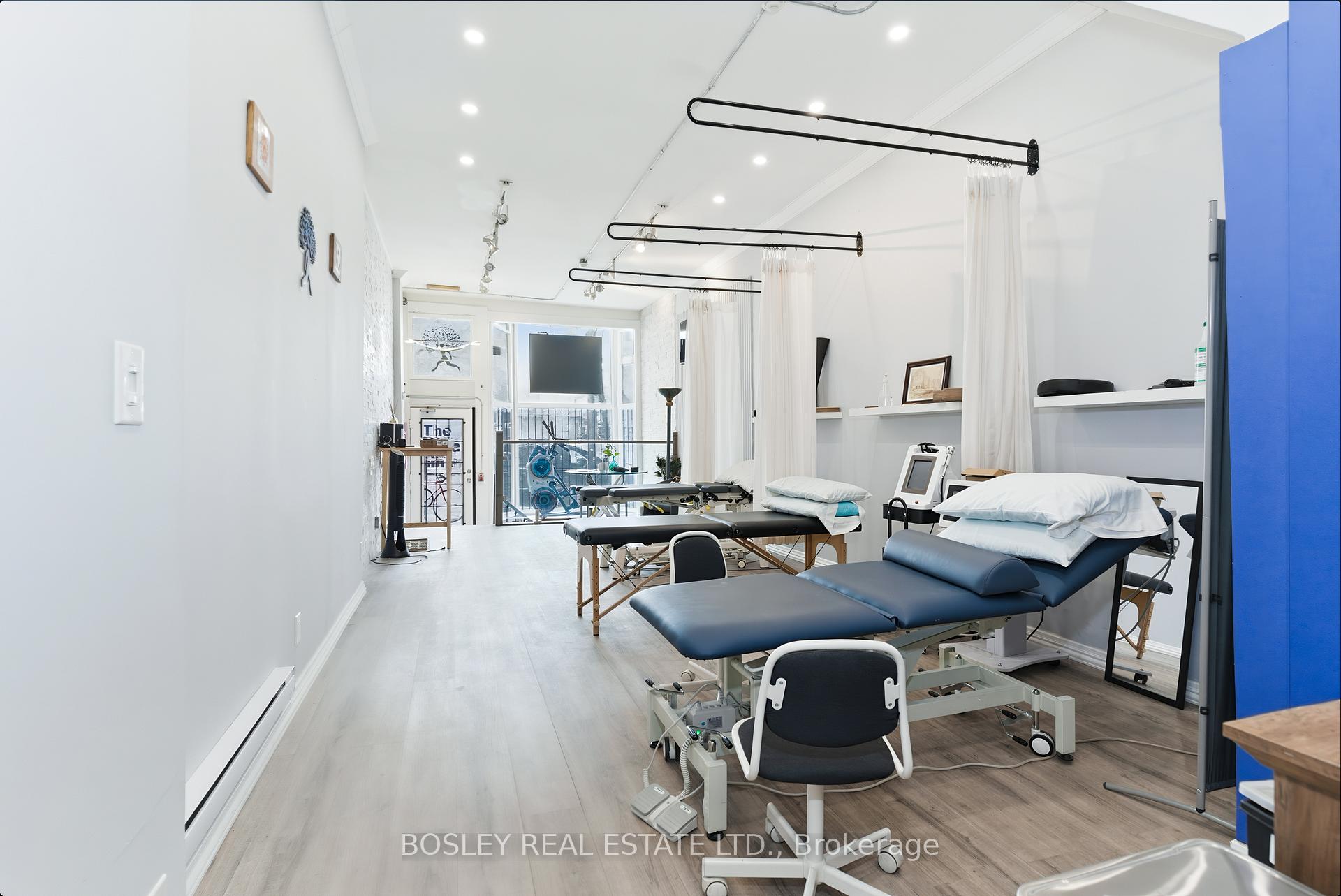 Photo 10 of 179 Queen Street E, Toronto, Moss Park — HOMEH
