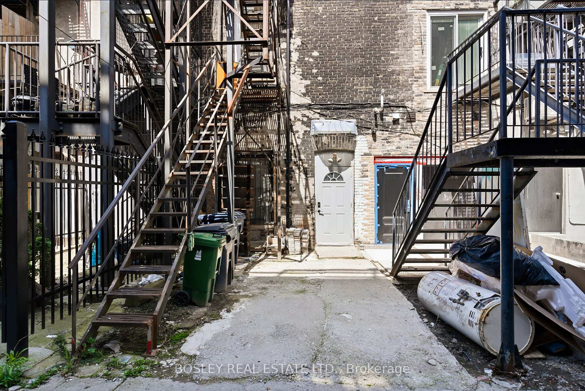 Photo 44 of 179 Queen Street E, Toronto, Moss Park — HOMEH