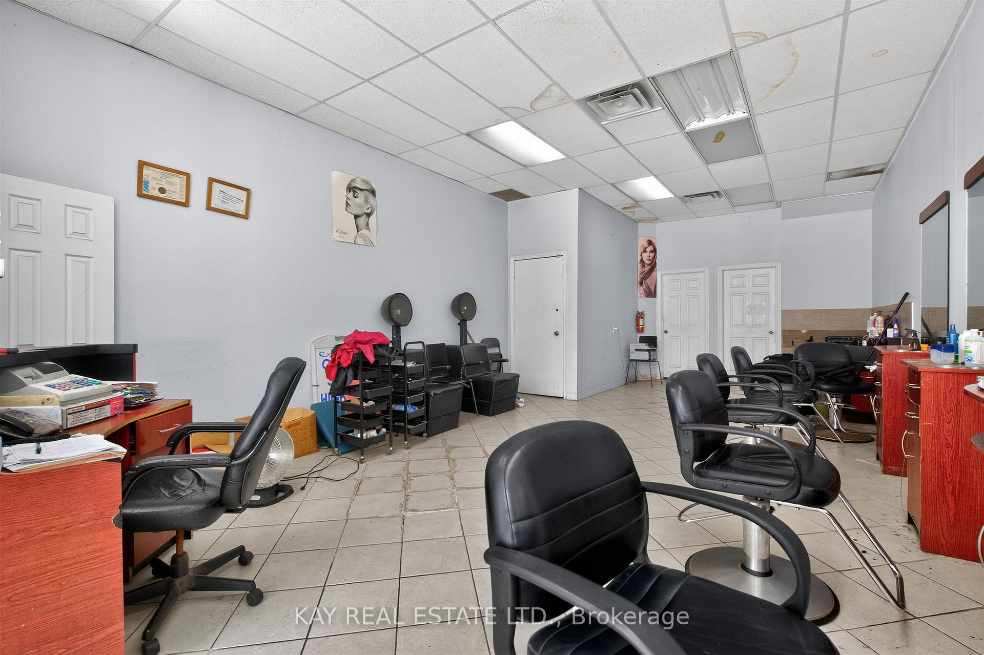 Photo 6 of 224 Queen Street E, Toronto, Moss Park — HOMEH