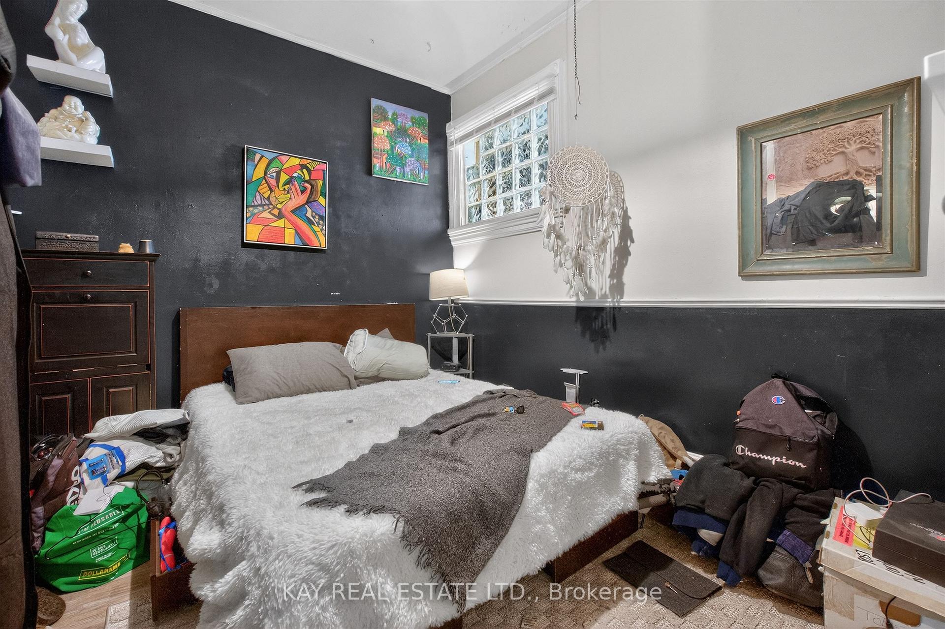 Photo 18 of 224 Queen Street E, Toronto, Moss Park — HOMEH