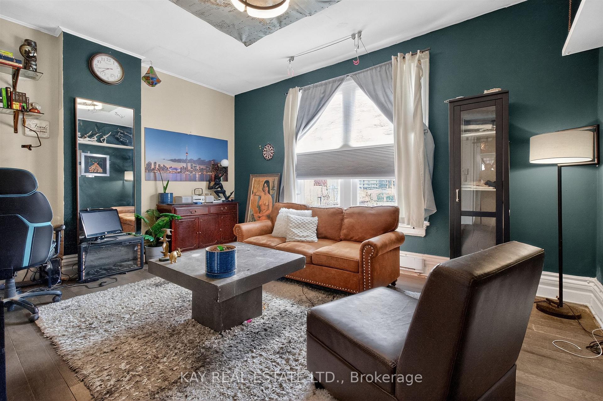 Photo 19 of 224 Queen Street E, Toronto, Moss Park — HOMEH