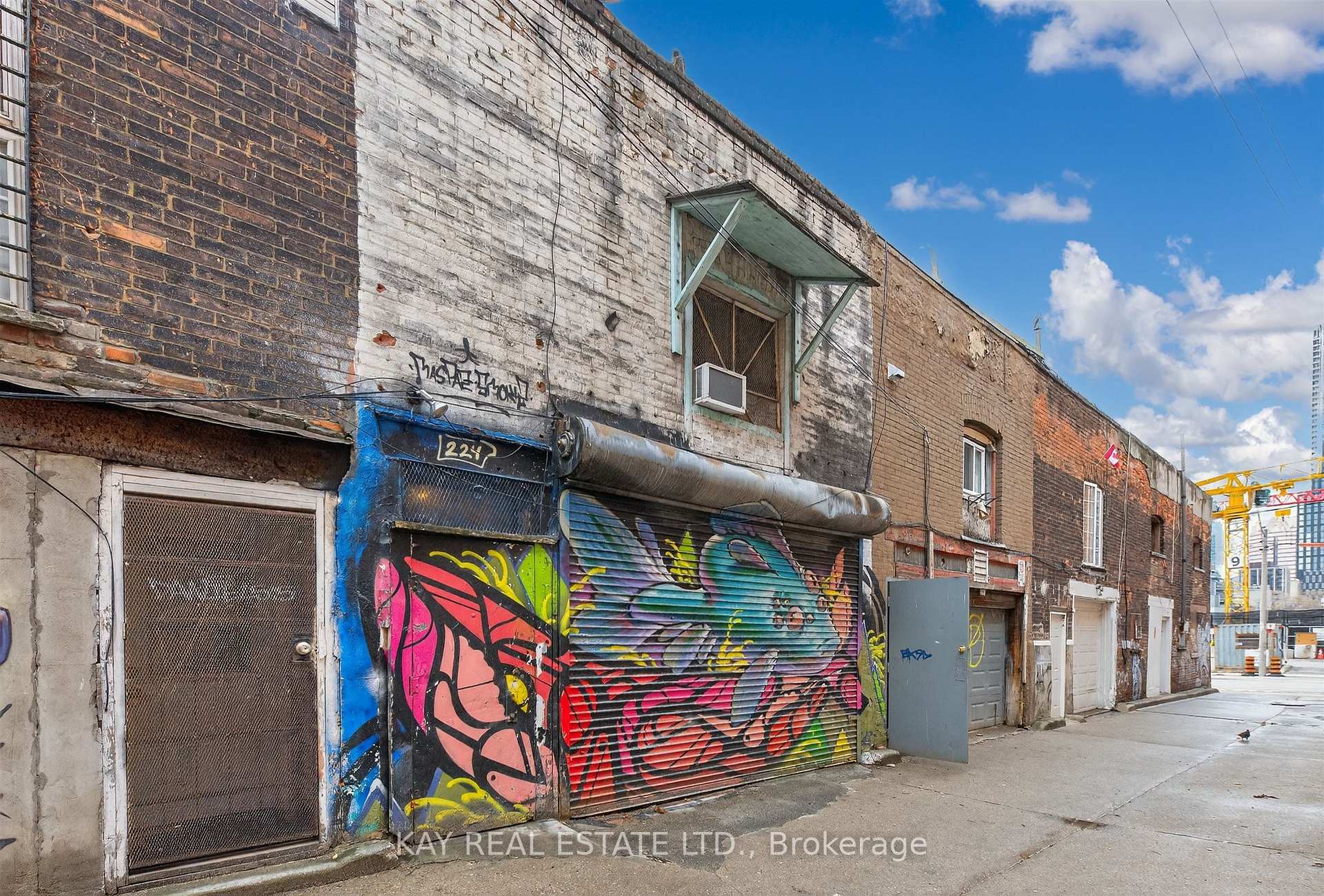 Photo 29 of 224 Queen Street E, Toronto, Moss Park — HOMEH