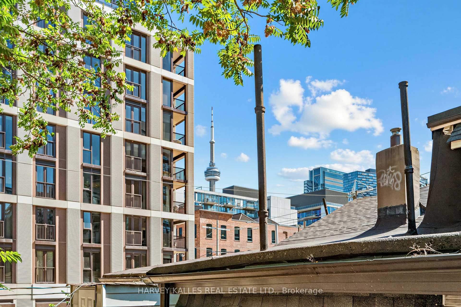 Photo 16 of 506 Adelaide Street W, Toronto, Waterfront Communities — HOMEH