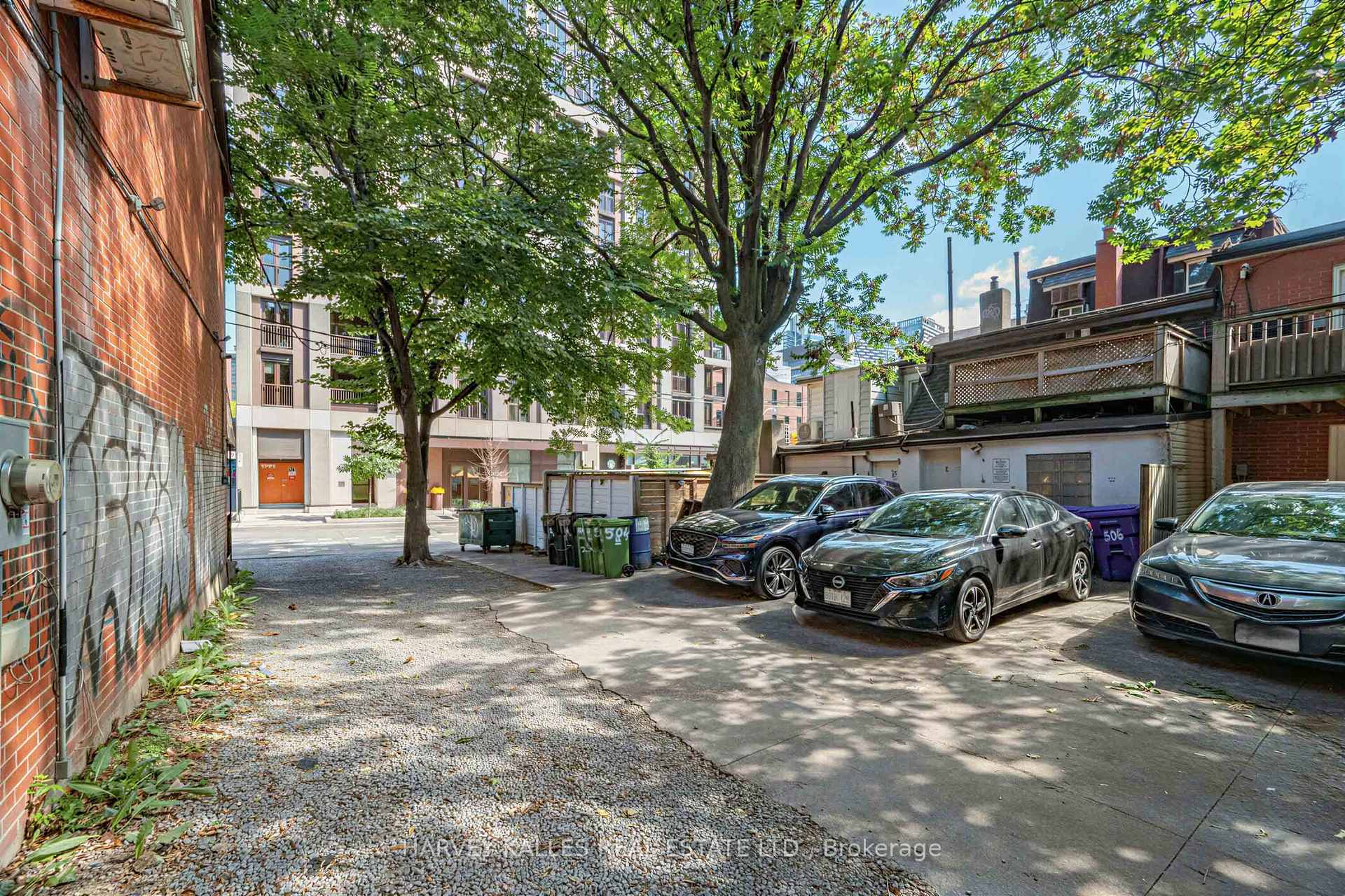 Photo 23 of 506 Adelaide Street W, Toronto, Waterfront Communities — HOMEH