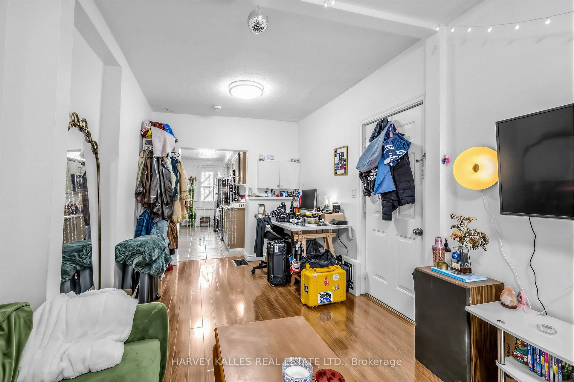 Photo 11 of 506 Adelaide Street W, Toronto, Waterfront Communities — HOMEH
