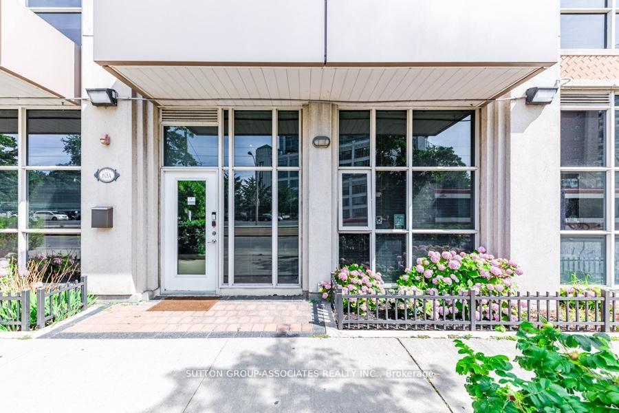 Photo 1 of Unit 110, 618 A Fleet Street, Toronto, Niagara — HOMEH