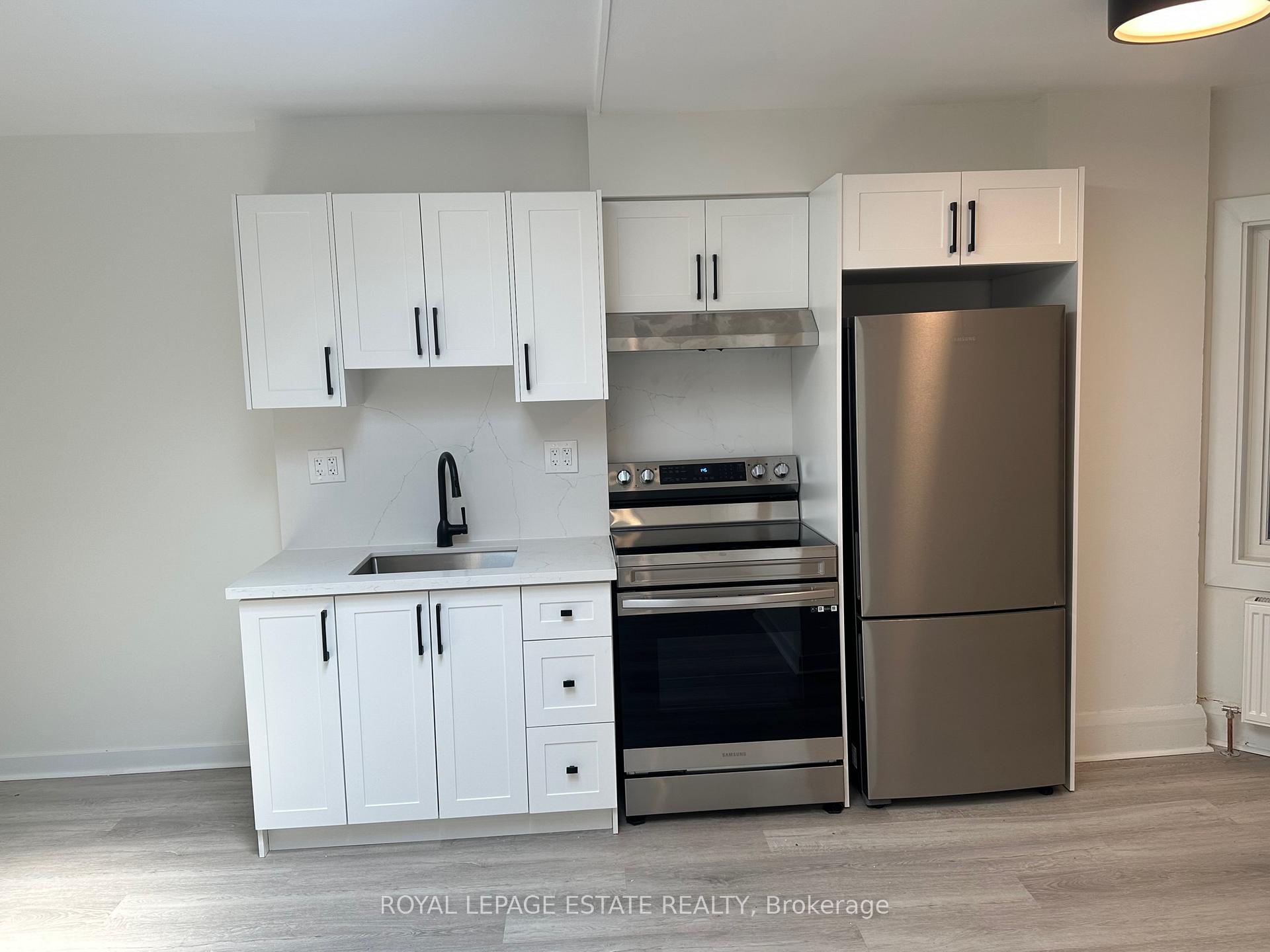 Photo 16 of 1007 Kingston Road, Toronto, The Beaches — HOMEH