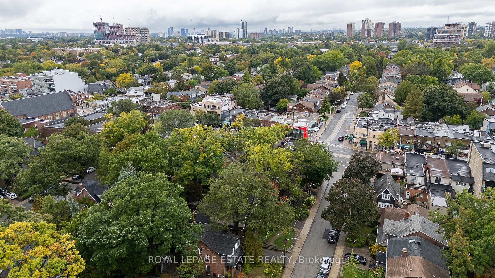 Photo 44 of 1007 Kingston Road, Toronto, The Beaches — HOMEH