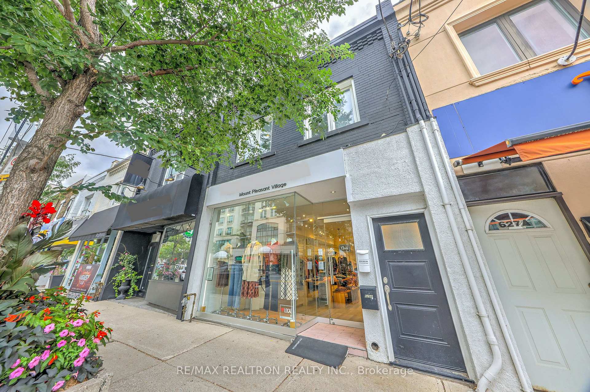 Photo 2 of 629 Mount Pleasant Road, Toronto, Mount Pleasant East — HOMEH