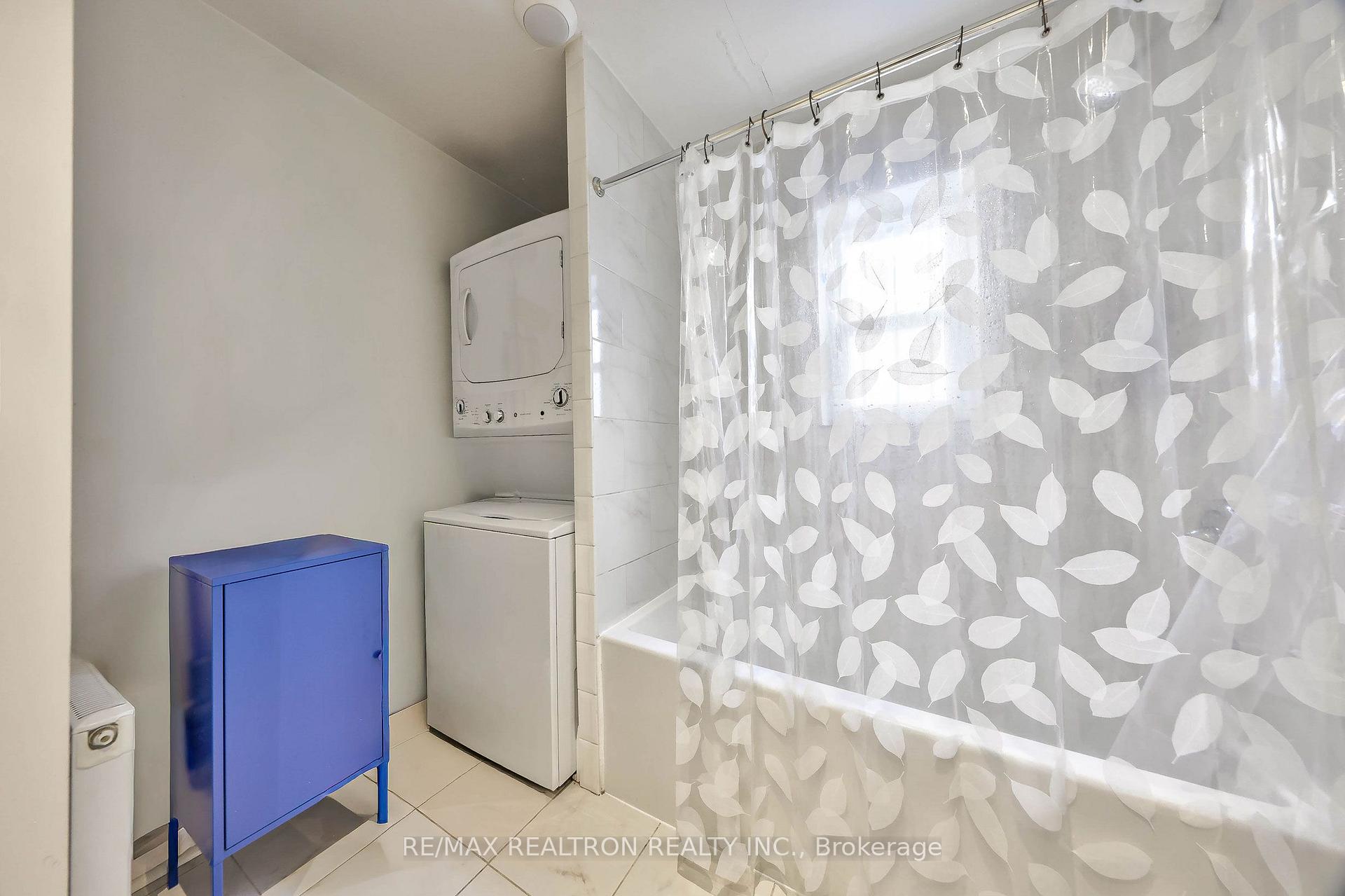 Photo 10 of 629 Mount Pleasant Road, Toronto, Mount Pleasant East — HOMEH