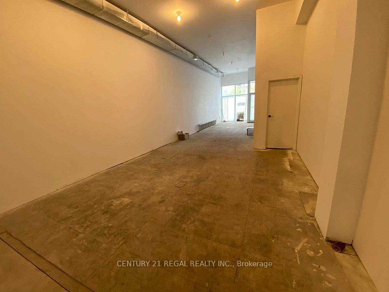 Photo 3 of 246 Spadina Avenue, Toronto, Kensington-Chinatown — HOMEH