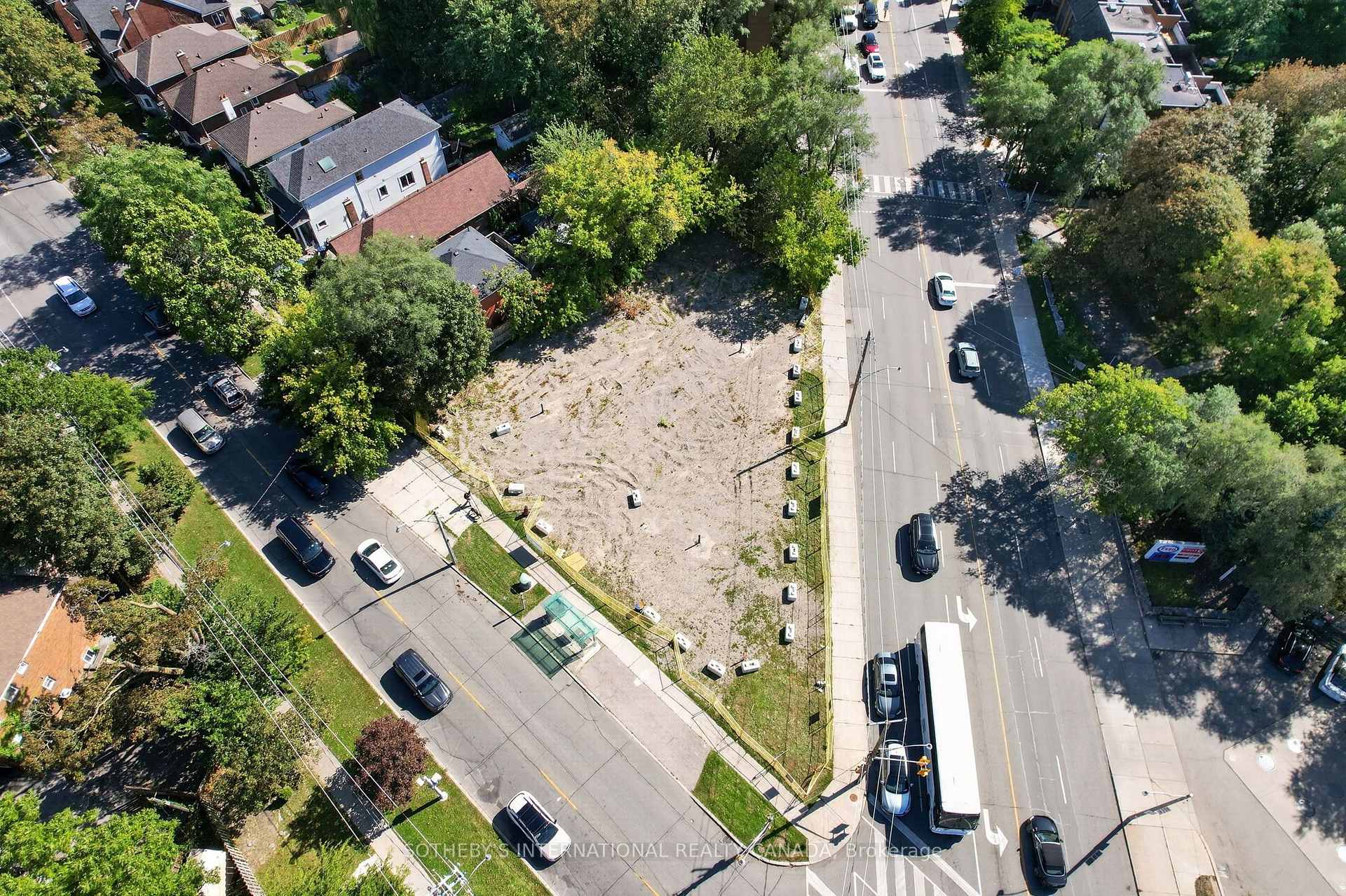 Photo 27 of 861 Avenue Road, Toronto, Yonge-Eglinton — HOMEH