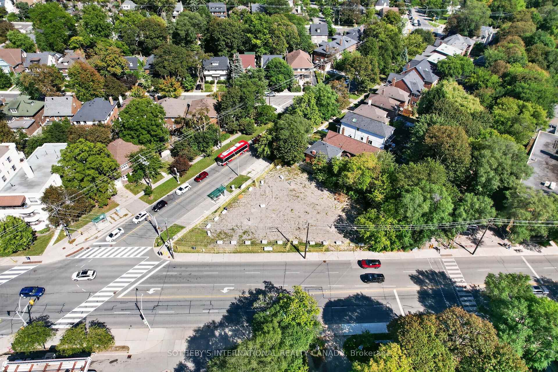 Photo 34 of 861 Avenue Road, Toronto, Yonge-Eglinton — HOMEH