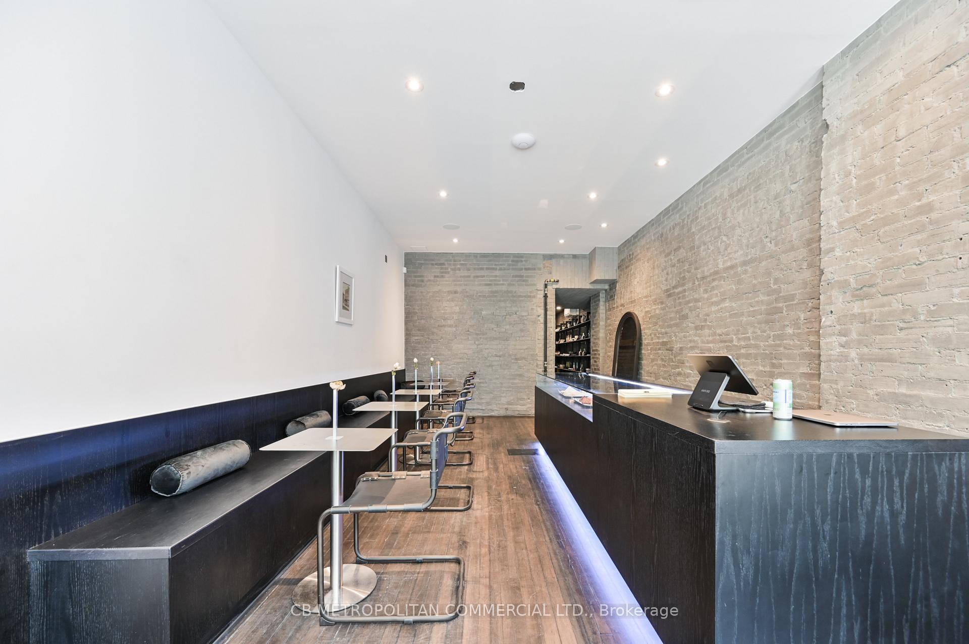 Photo 5 of 1024 Queen Street W, Toronto, Trinity-Bellwoods — HOMEH