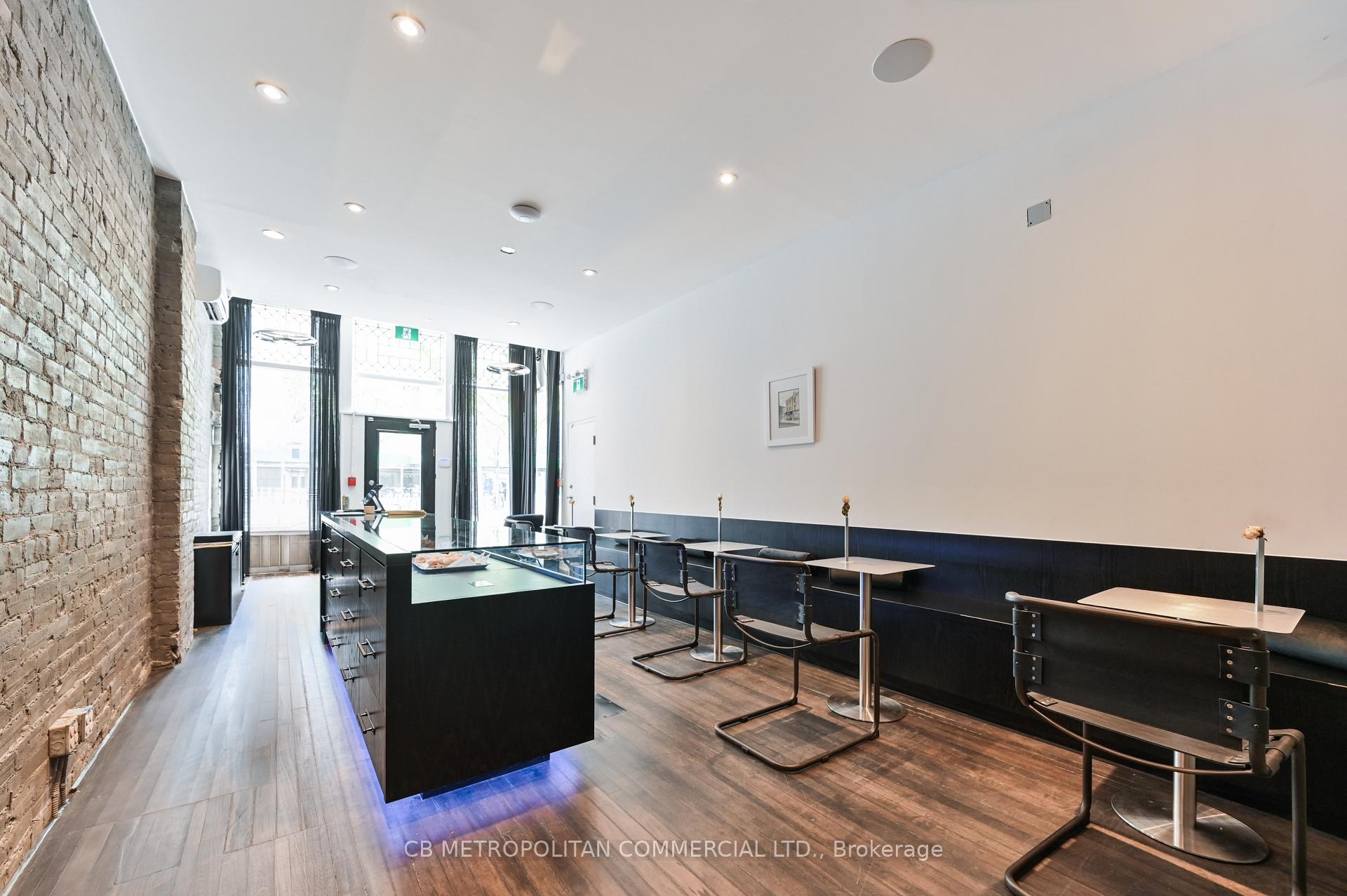 Photo 6 of 1024 Queen Street W, Toronto, Trinity-Bellwoods — HOMEH