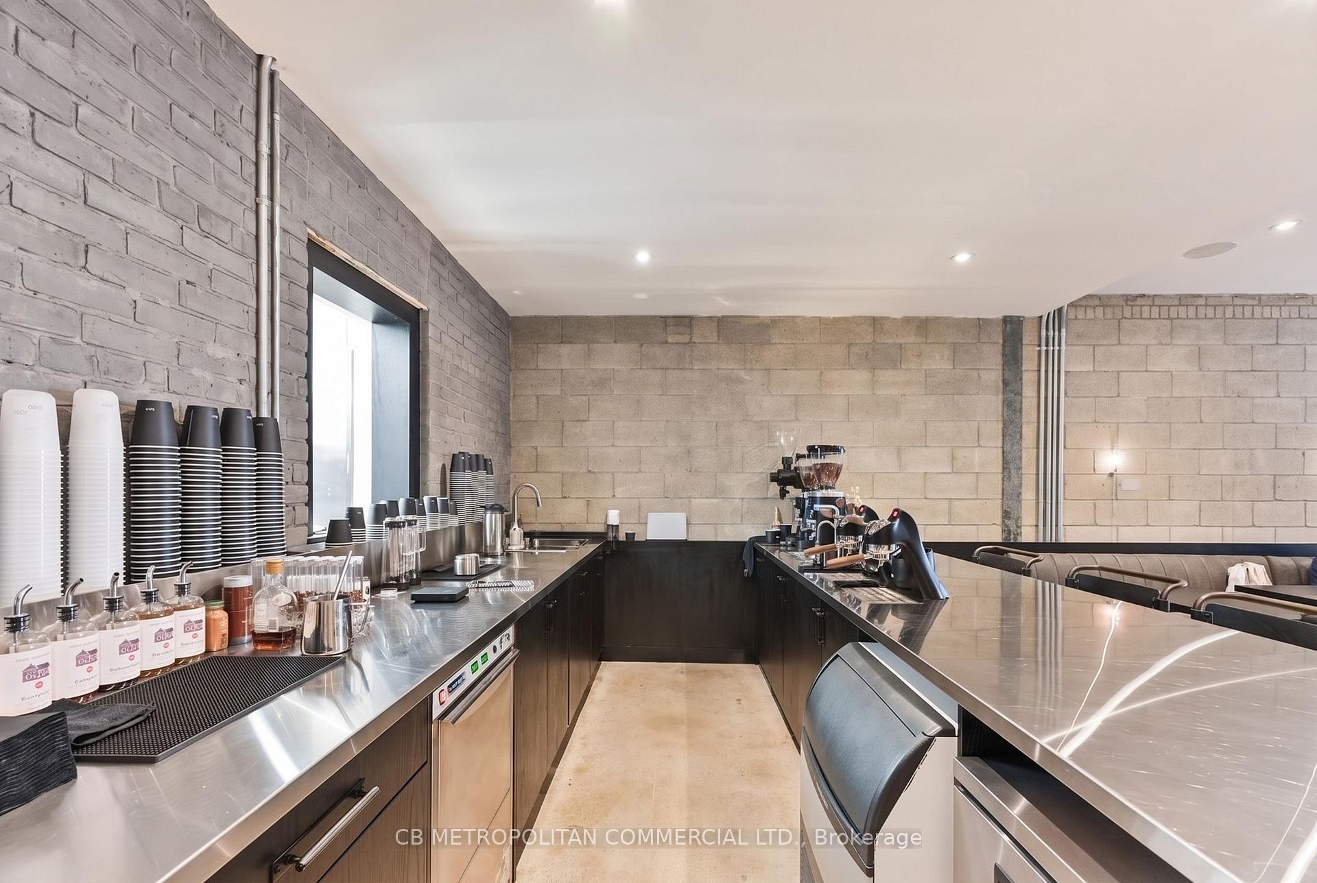 Photo 14 of 1024 Queen Street W, Toronto, Trinity-Bellwoods — HOMEH