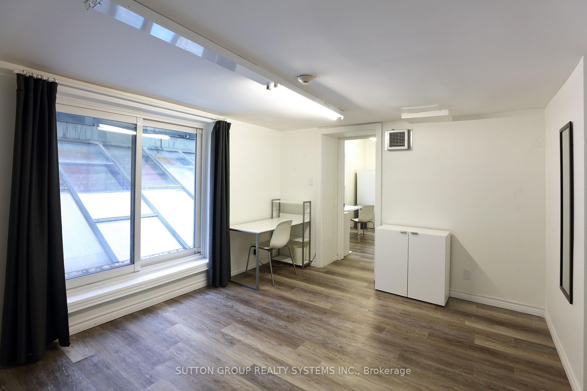 Photo 2 of Unit 2nd Floor, 328-330 Queen Street W, Toronto, Kensington-Chinatown — HOMEH