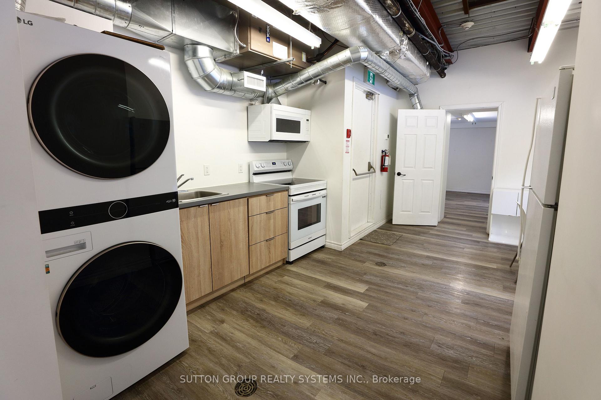 Photo 4 of Unit 2nd Floor, 328-330 Queen Street W, Toronto, Kensington-Chinatown — HOMEH