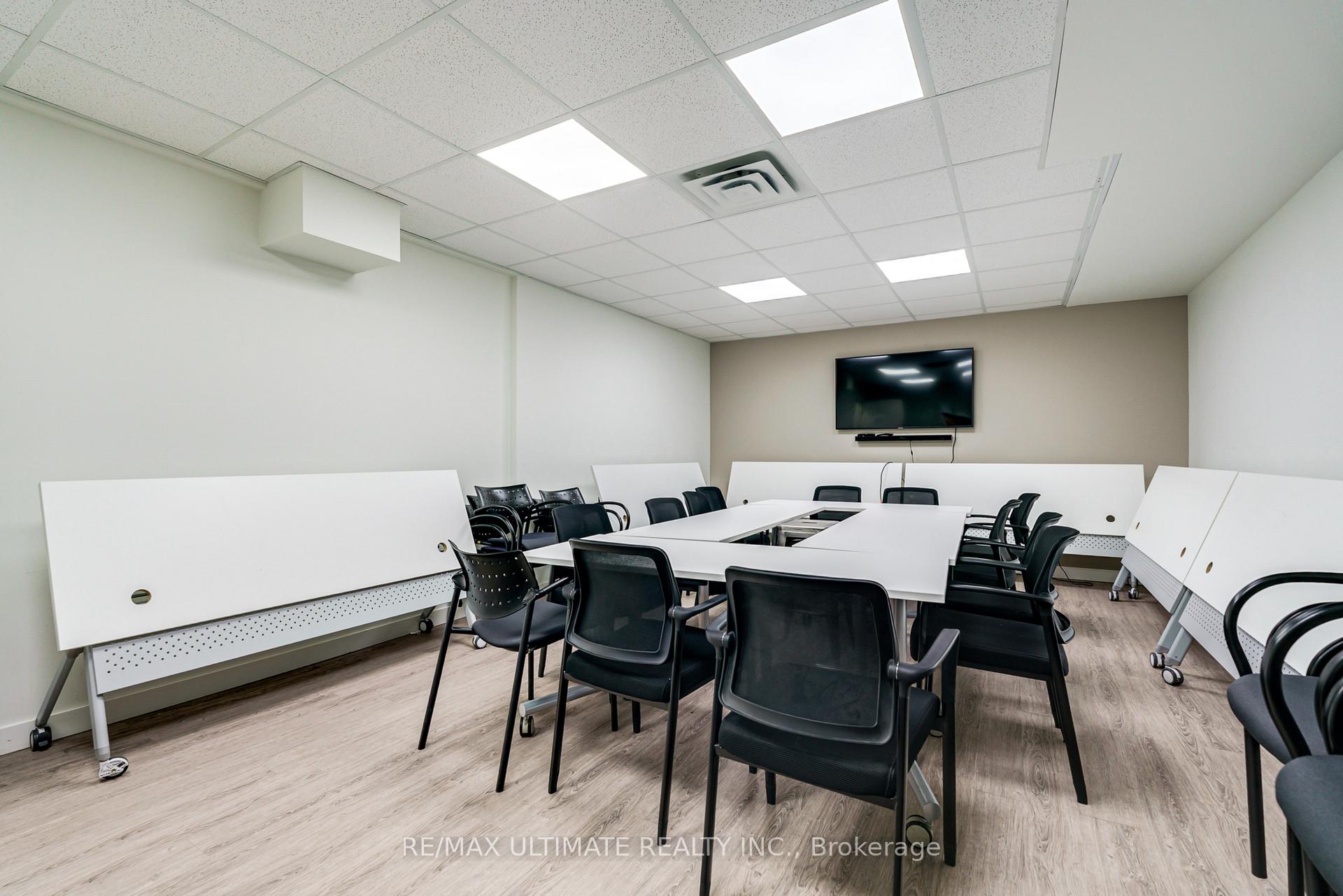 Photo 11 of 427-429 Vaughan Road, Toronto, Humewood-Cedarvale — HOMEH