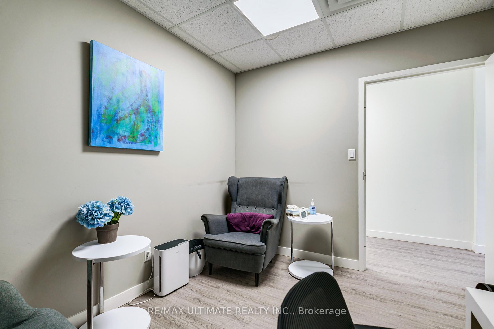 Photo 17 of 427-429 Vaughan Road, Toronto, Humewood-Cedarvale — HOMEH