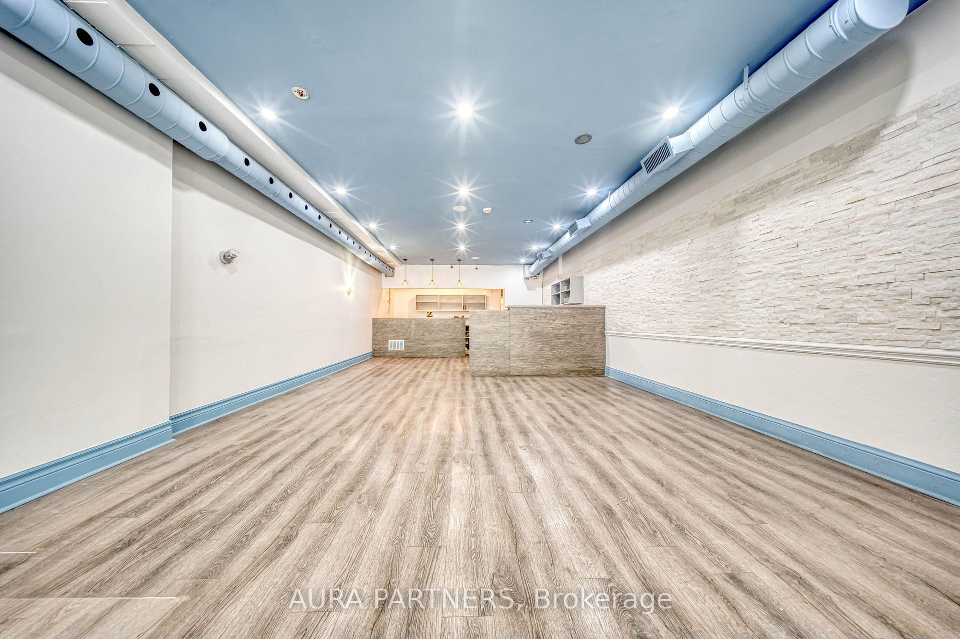 Photo 3 of 3187 Yonge Street, Toronto, Lawrence Park North — HOMEH