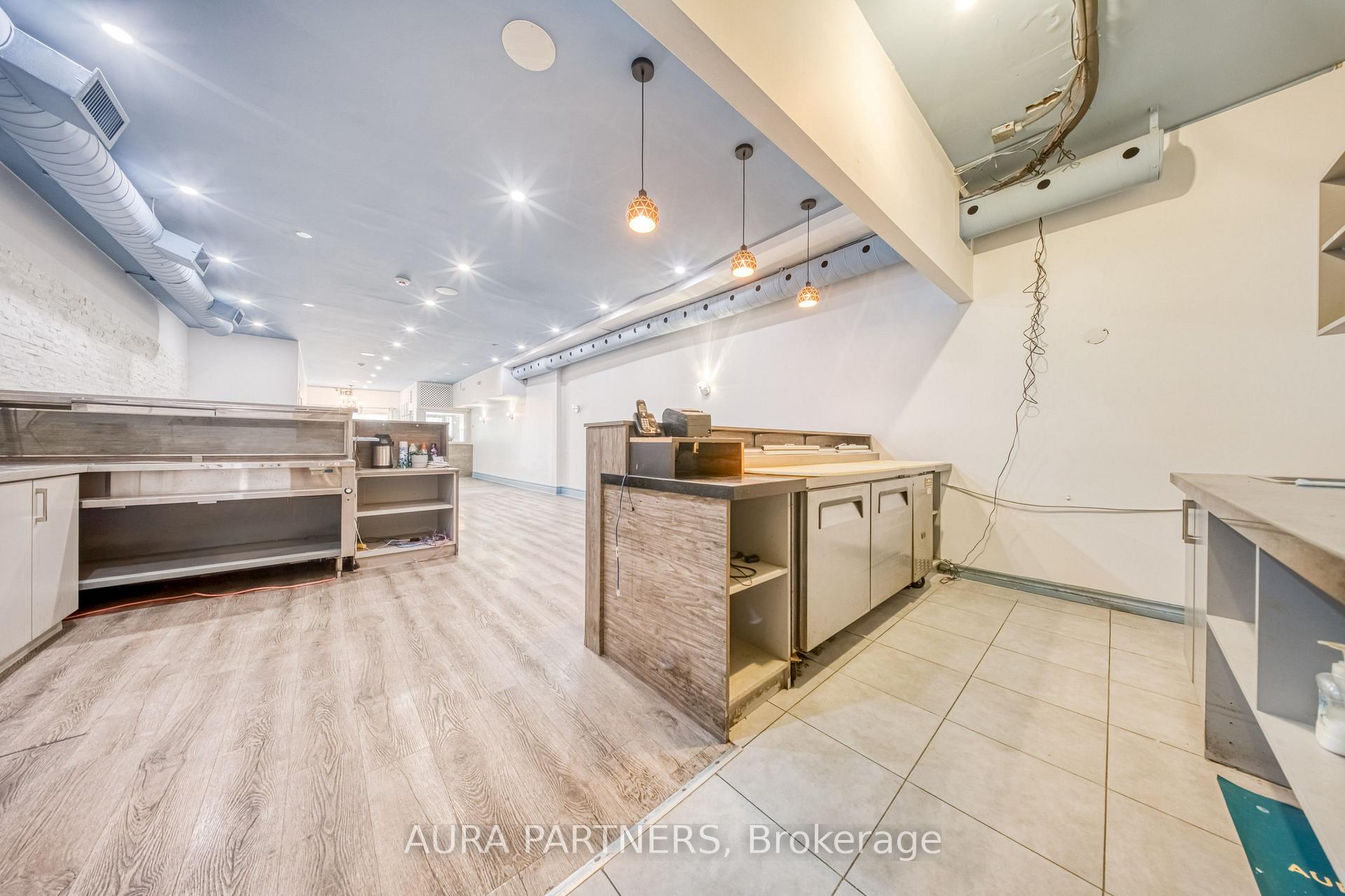Photo 5 of 3187 Yonge Street, Toronto, Lawrence Park North — HOMEH