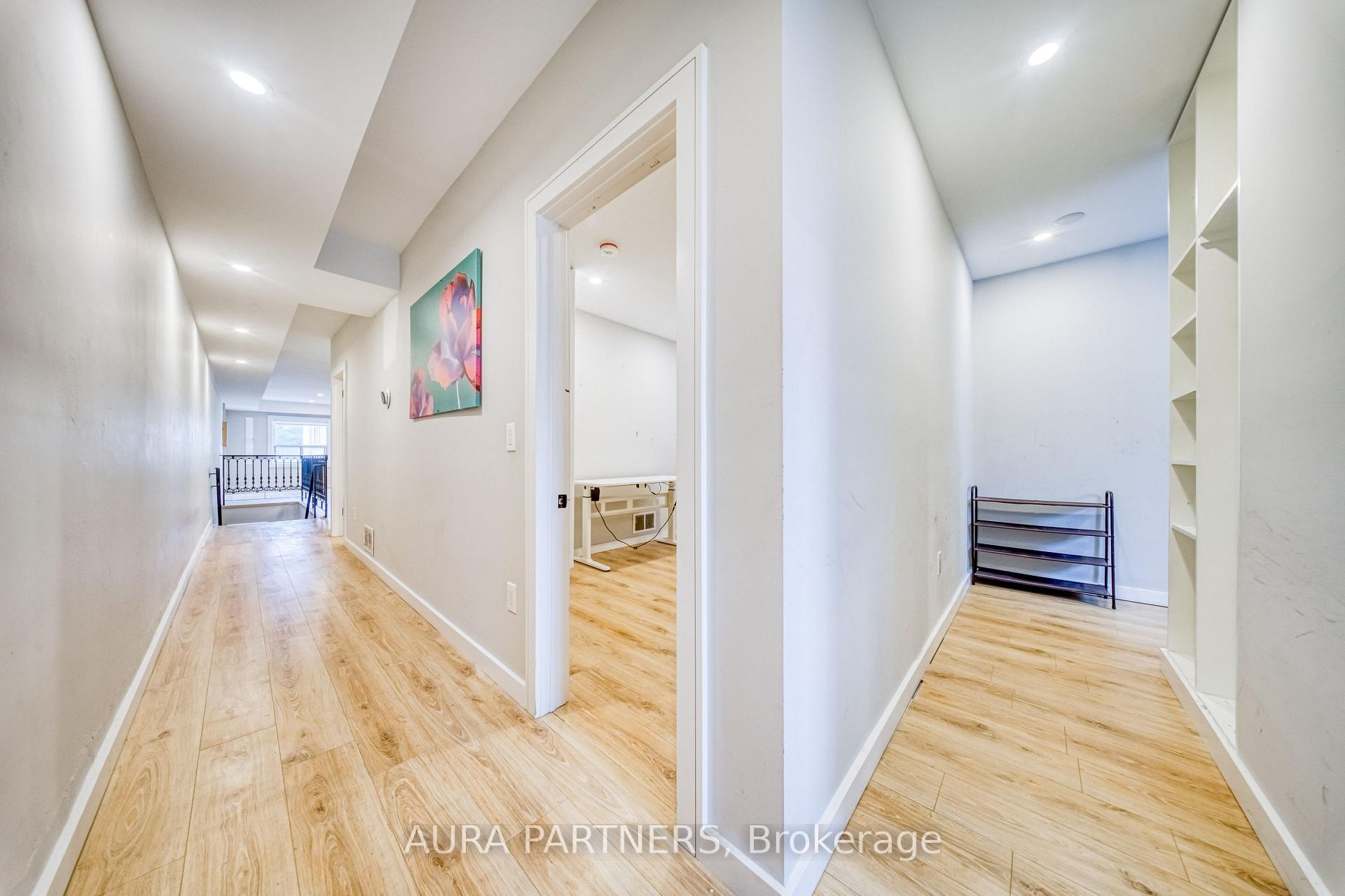 Photo 21 of 3187 Yonge Street, Toronto, Lawrence Park North — HOMEH
