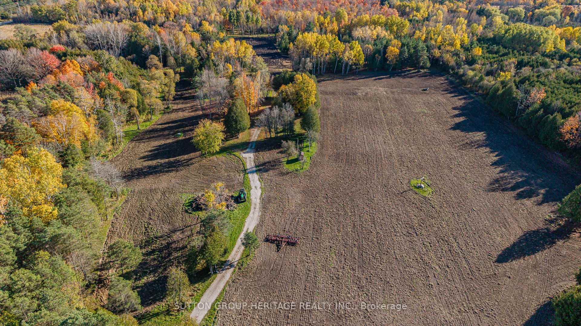 Photo 10 of 2490 Green Road, Clarington, Bowmanville — HOMEH