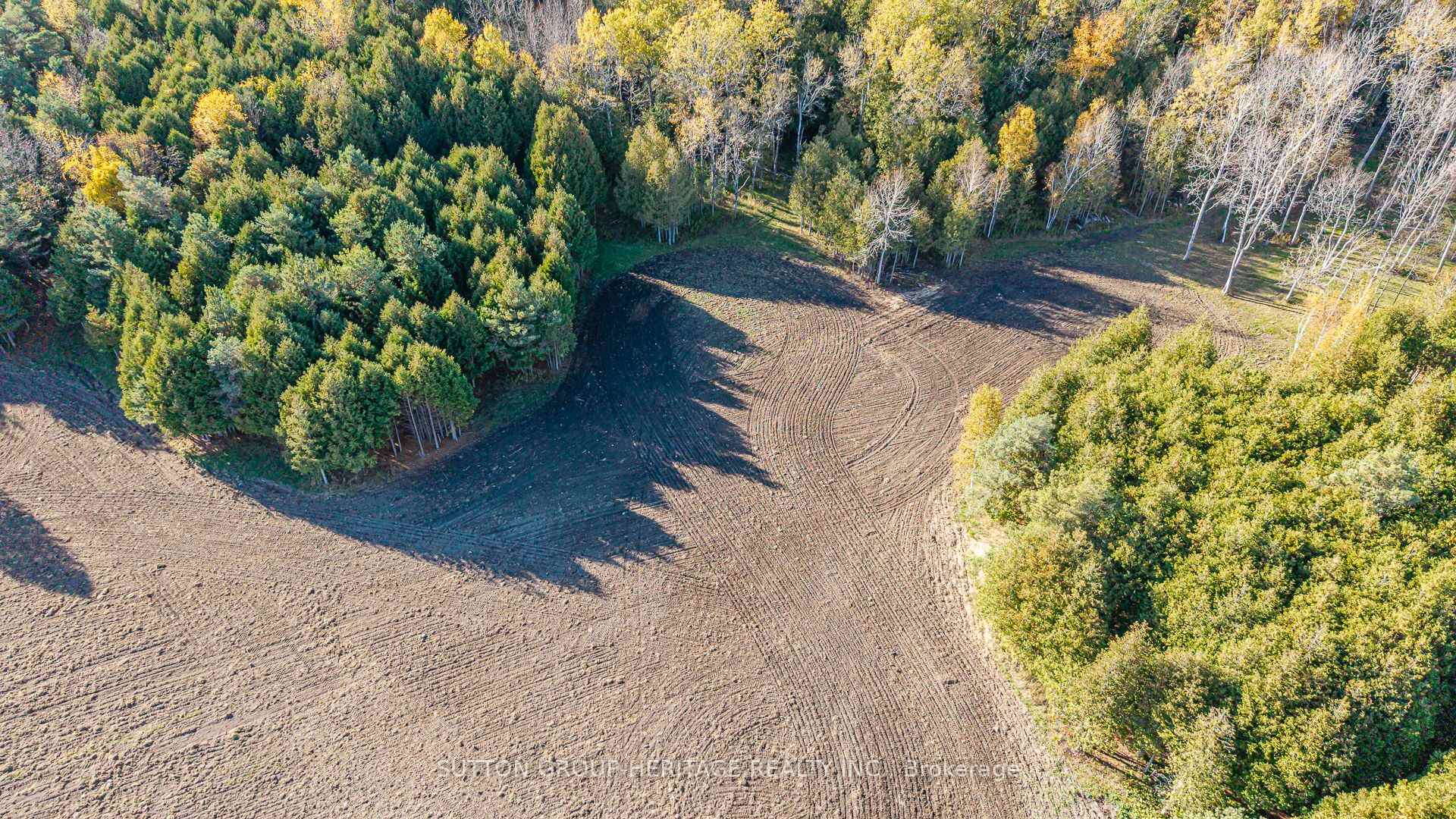 Photo 22 of 2490 Green Road, Clarington, Bowmanville — HOMEH
