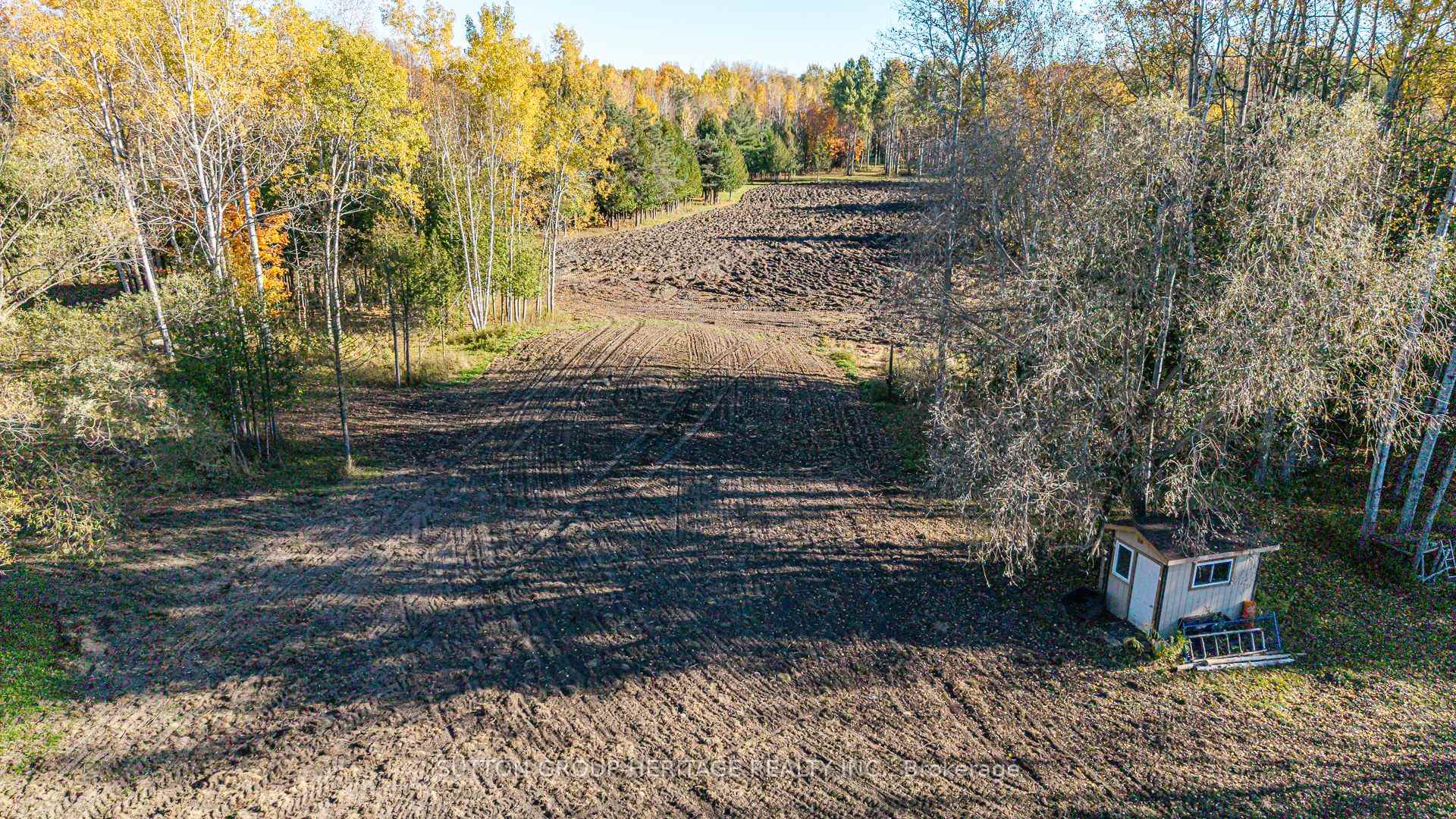 Photo 27 of 2490 Green Road, Clarington, Bowmanville — HOMEH