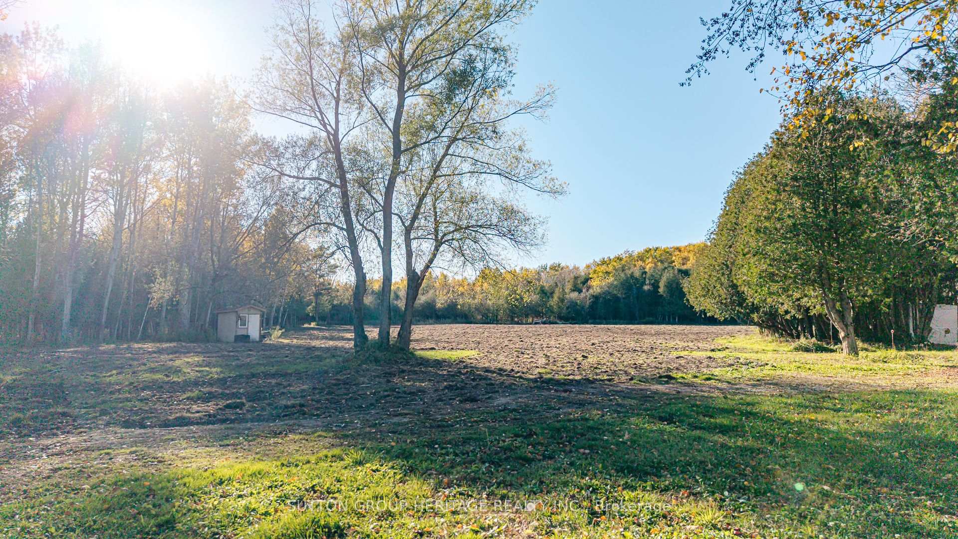 Photo 33 of 2490 Green Road, Clarington, Bowmanville — HOMEH