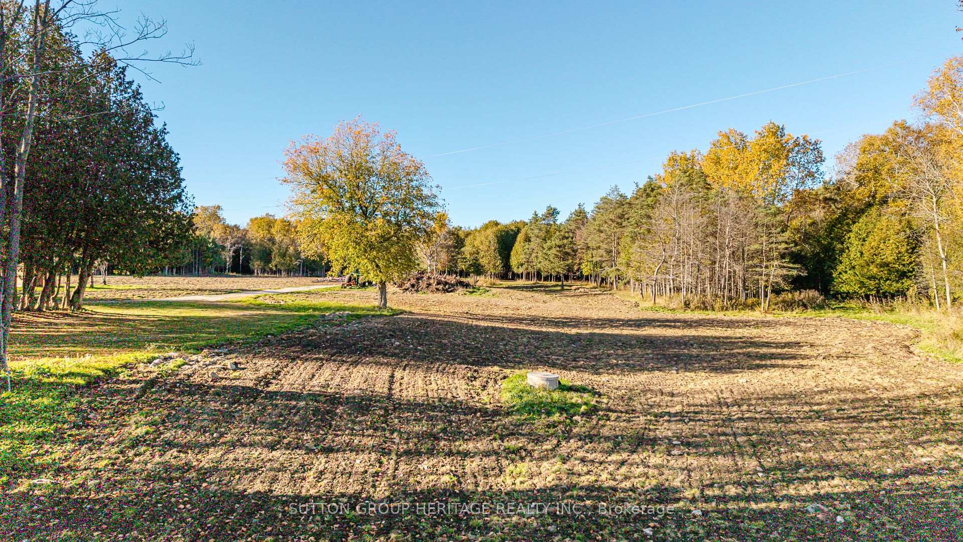 Photo 35 of 2490 Green Road, Clarington, Bowmanville — HOMEH