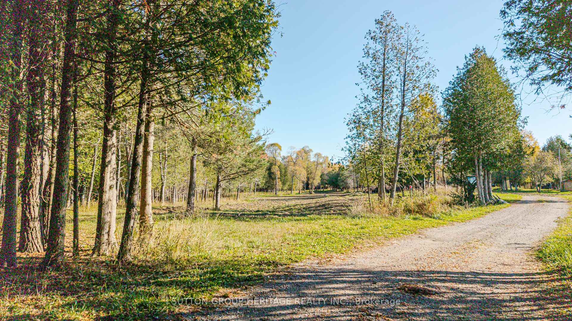 Photo 37 of 2490 Green Road, Clarington, Bowmanville — HOMEH