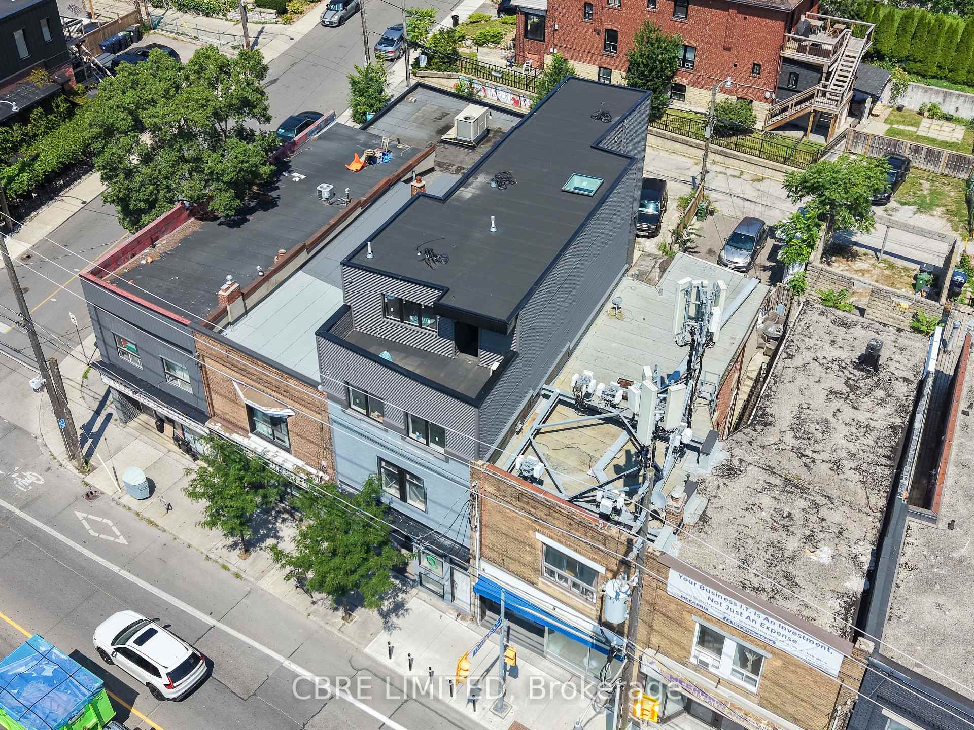 Photo 2 of 1144 Davenport Road, Toronto, Wychwood — HOMEH