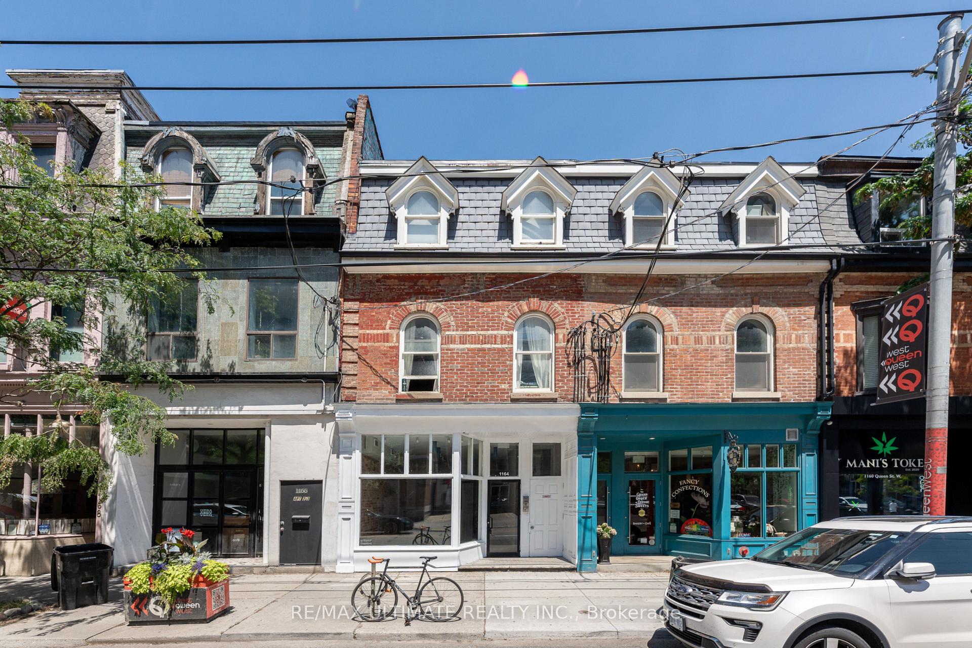 Photo of 1164 Queen Street W